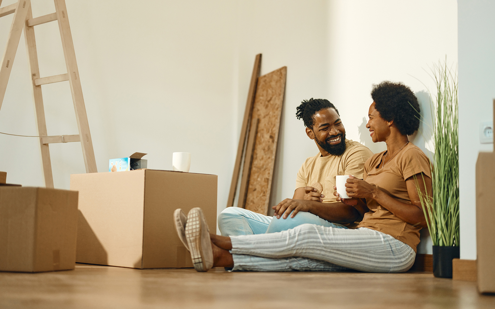 Couple unpacking